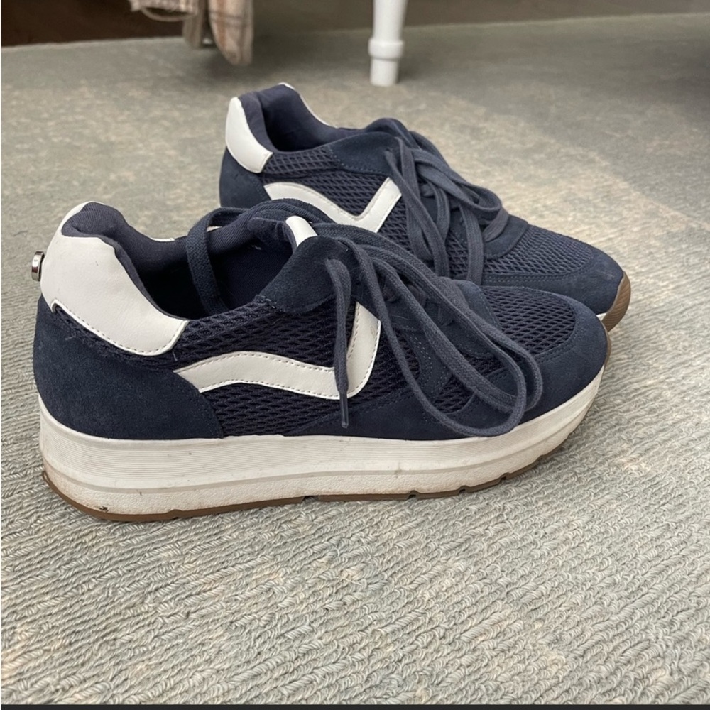 Steve Madden platform sneakers